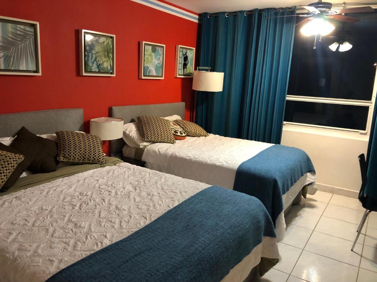 Ocean Front Studio Units ไมอามีบีช ภายนอก รูปภาพ