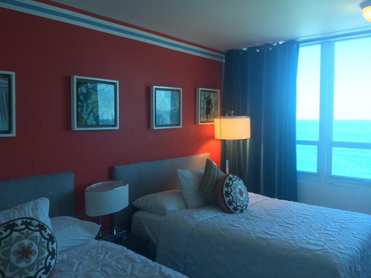 Ocean Front Studio Units ไมอามีบีช ภายนอก รูปภาพ