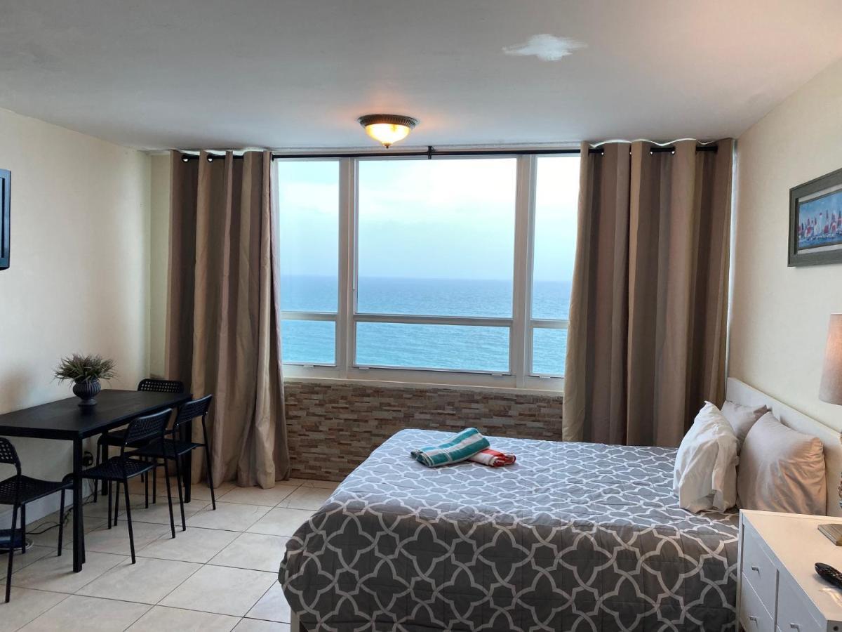 Ocean Front Studio Units ไมอามีบีช ภายนอก รูปภาพ